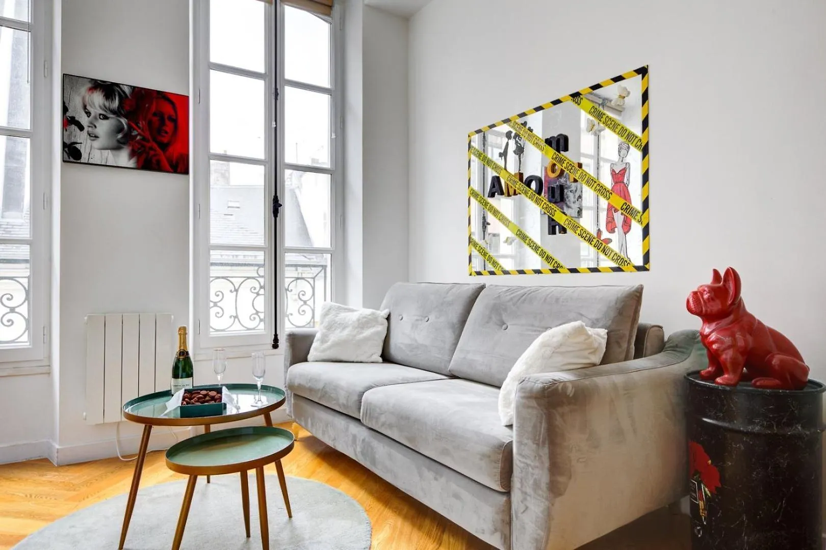 210 Suite Chanel - Superb Apartment In Paris contacts